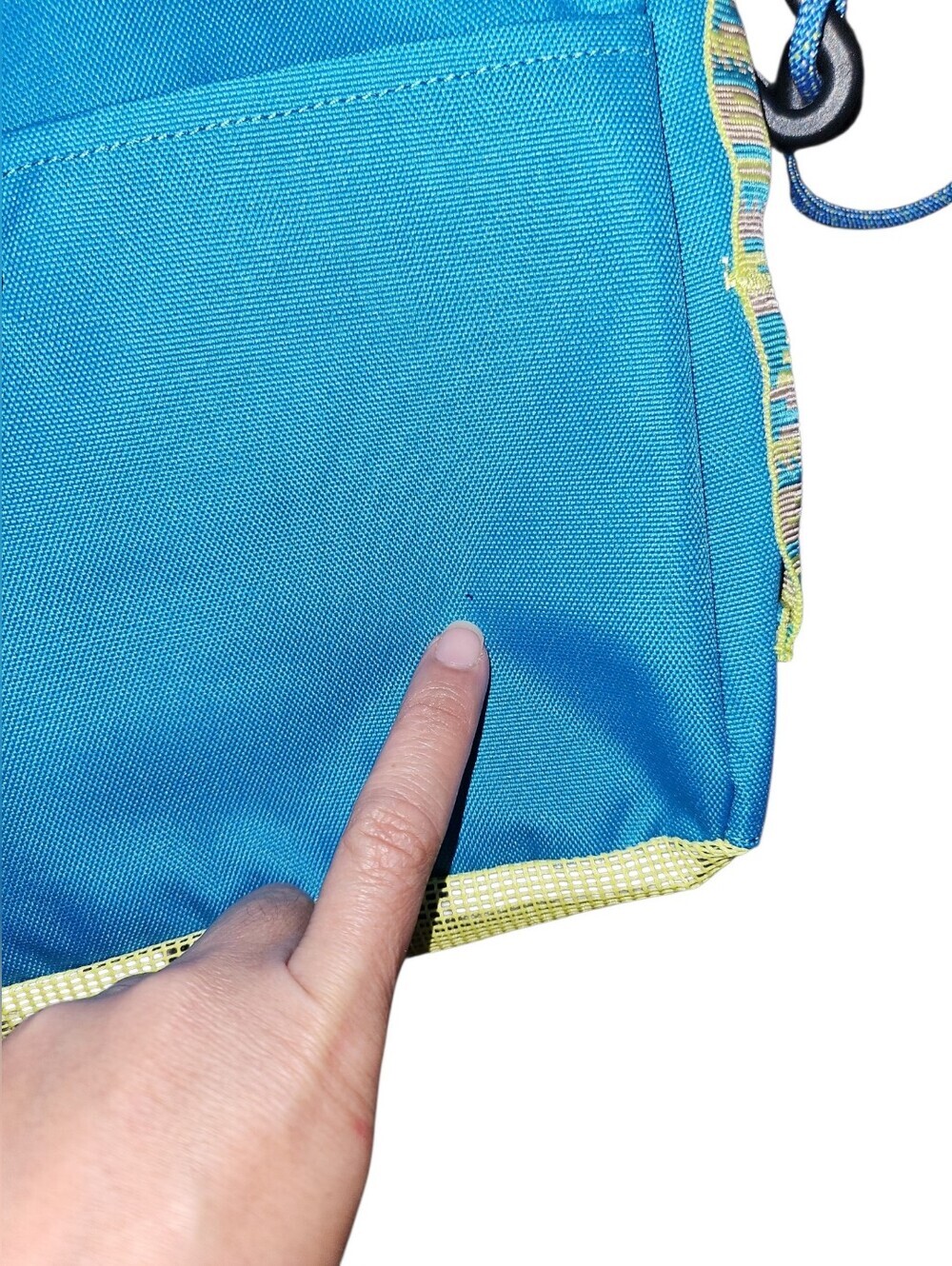 NWT KAVU Seashore Bag Key Lime Blue Green Mesh Crossbody Shoulder Festival Bag - Picture 6 of 6